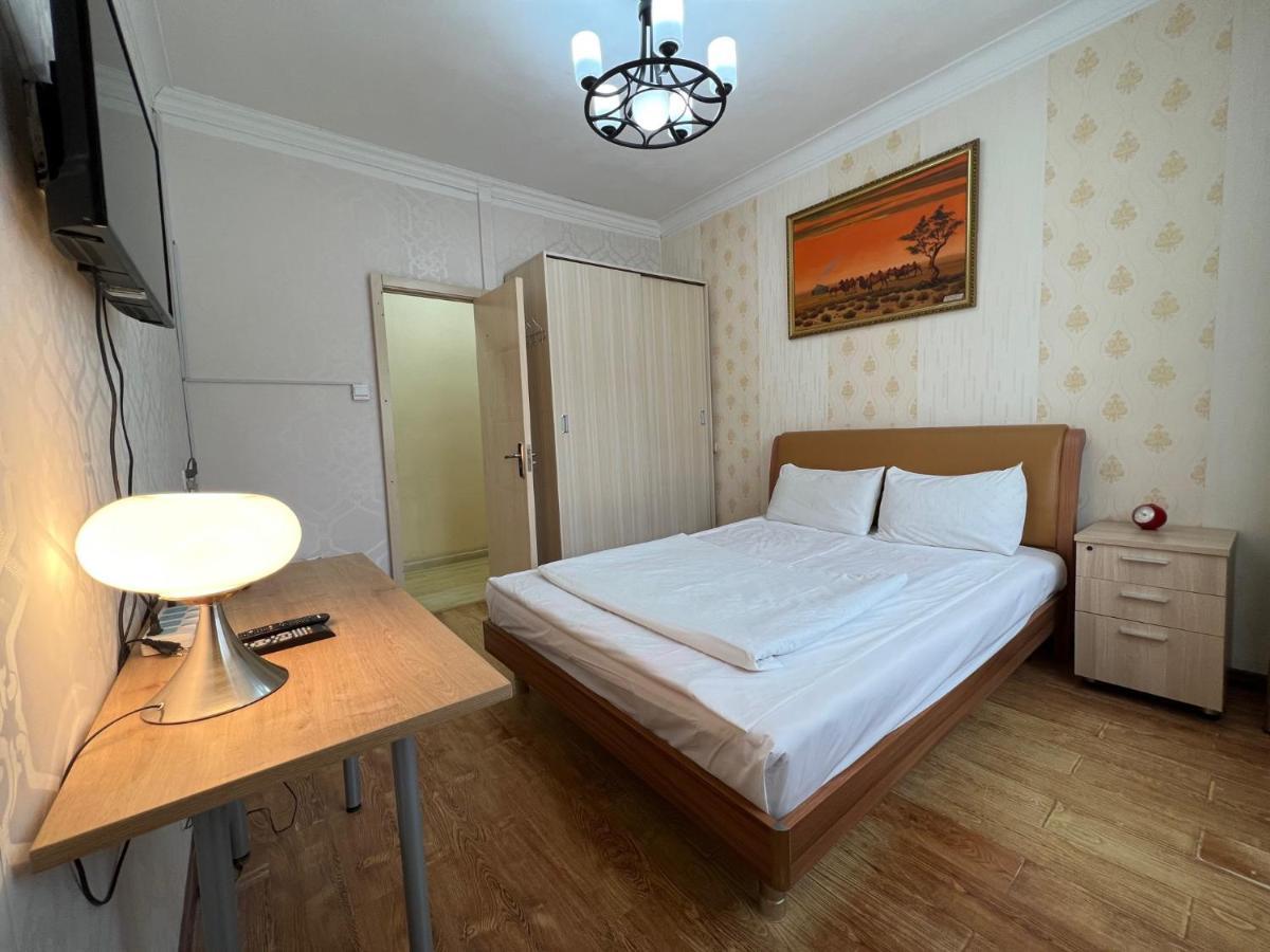 Khongor Guest House & Tours อูลานบาตอร์ ภายนอก รูปภาพ