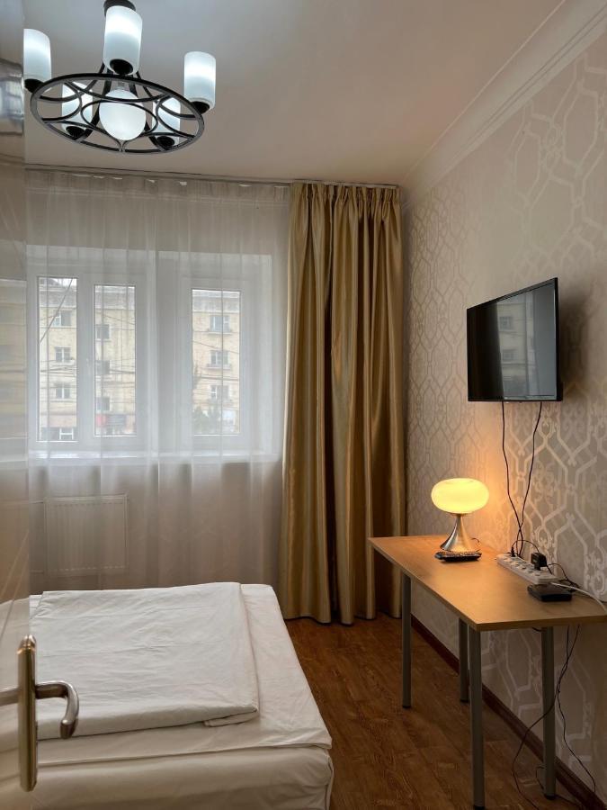 Khongor Guest House & Tours อูลานบาตอร์ ภายนอก รูปภาพ
