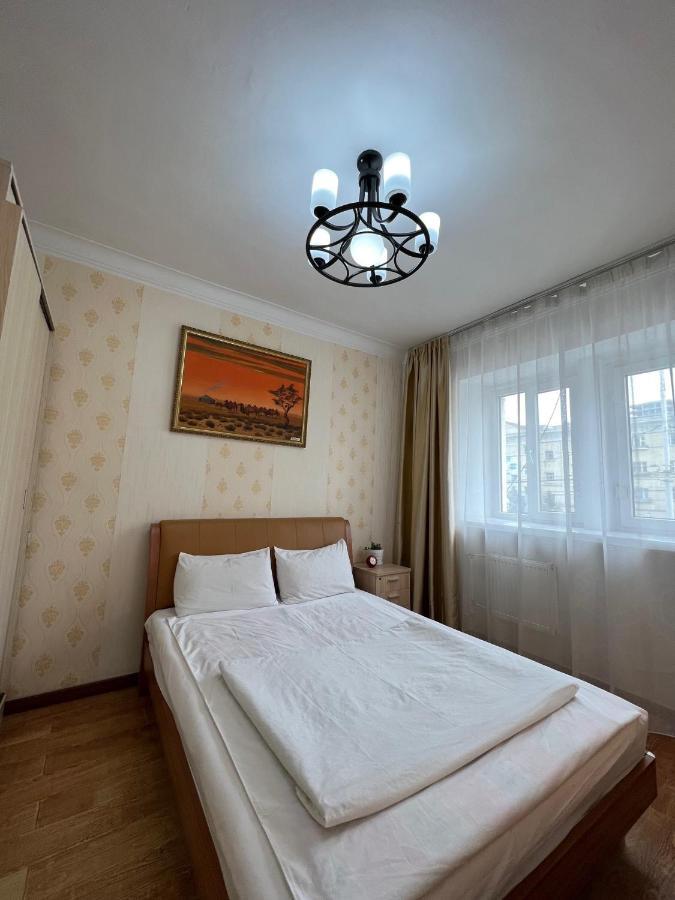 Khongor Guest House & Tours อูลานบาตอร์ ภายนอก รูปภาพ