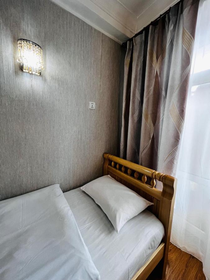 Khongor Guest House & Tours อูลานบาตอร์ ภายนอก รูปภาพ