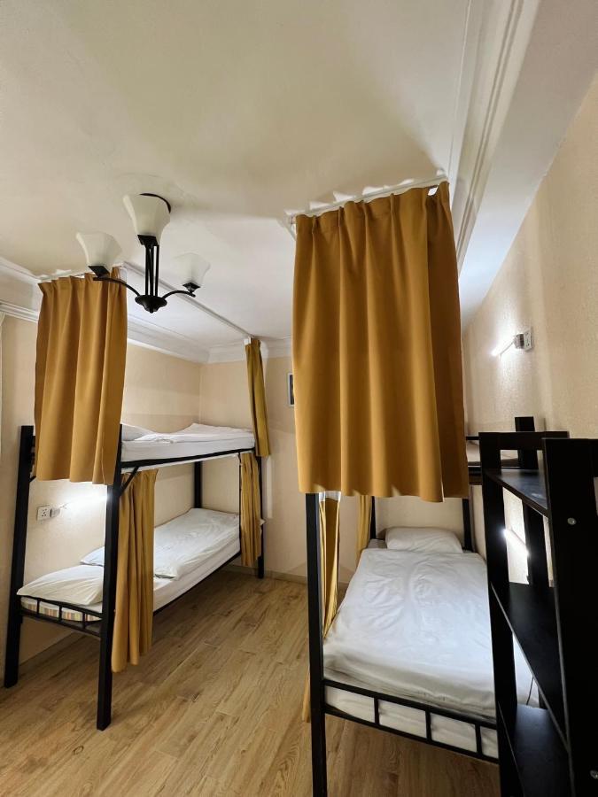 Khongor Guest House & Tours อูลานบาตอร์ ภายนอก รูปภาพ