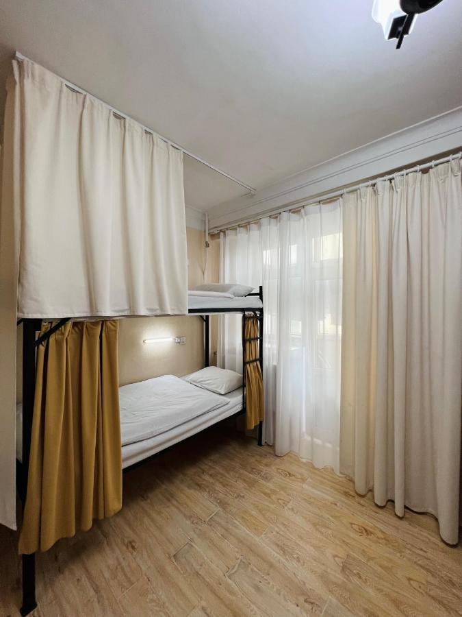 Khongor Guest House & Tours อูลานบาตอร์ ภายนอก รูปภาพ
